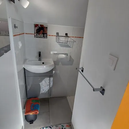 Confort Pres Du Circuit Des 24h Du Mans - 3 Chambres, Jardin Et Parking Prive Landhaus