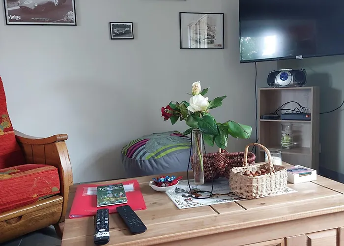 Confort Près Du Circuit Des 24h Du Mans - 3 Chambres, Jardin Et Parking Privé - Fr-1-410-261 Casa vacanze *